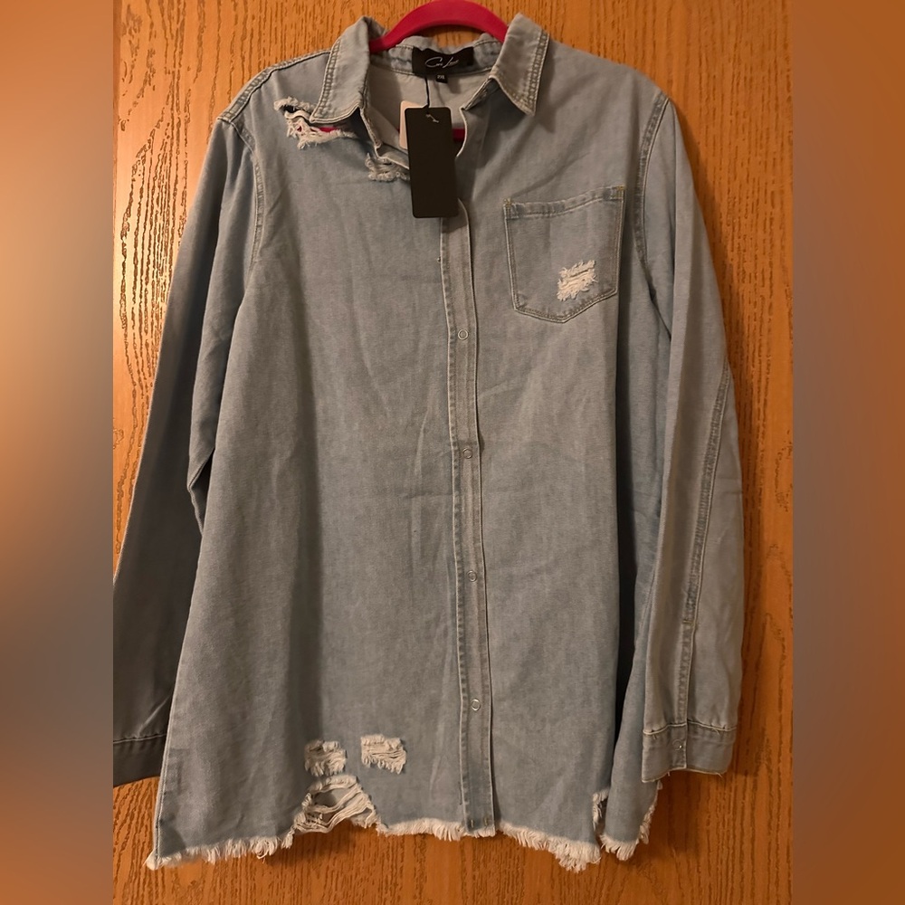 Cori Lane Plus size Denim Blue Button down shirt- 2XL- NWT